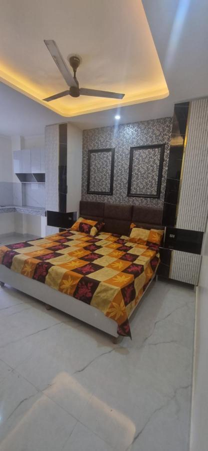 Rm Homes Gurgaon Buitenkant foto